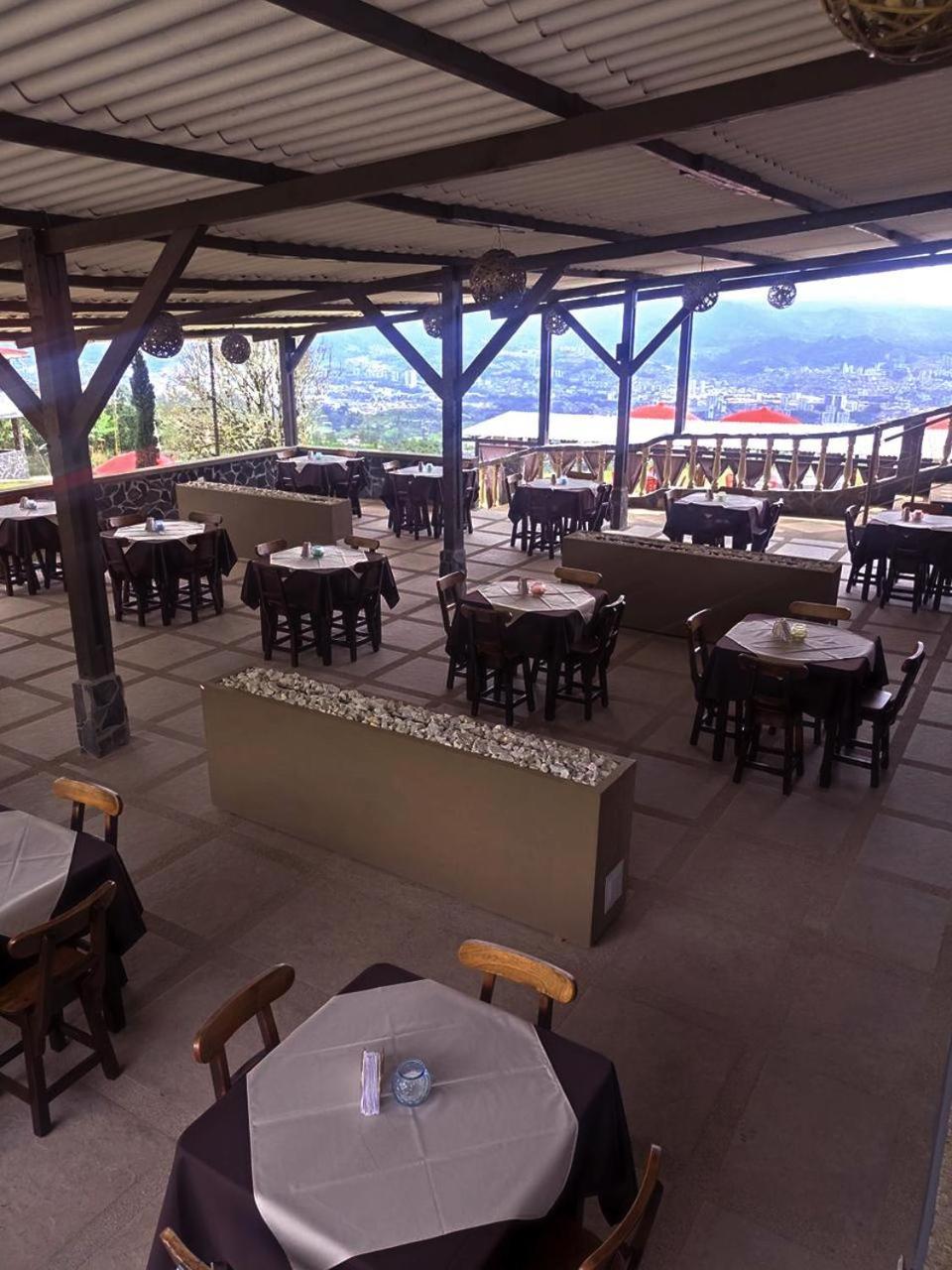 Ecohotel Sky Green Pereira Dosquebradas Exterior photo